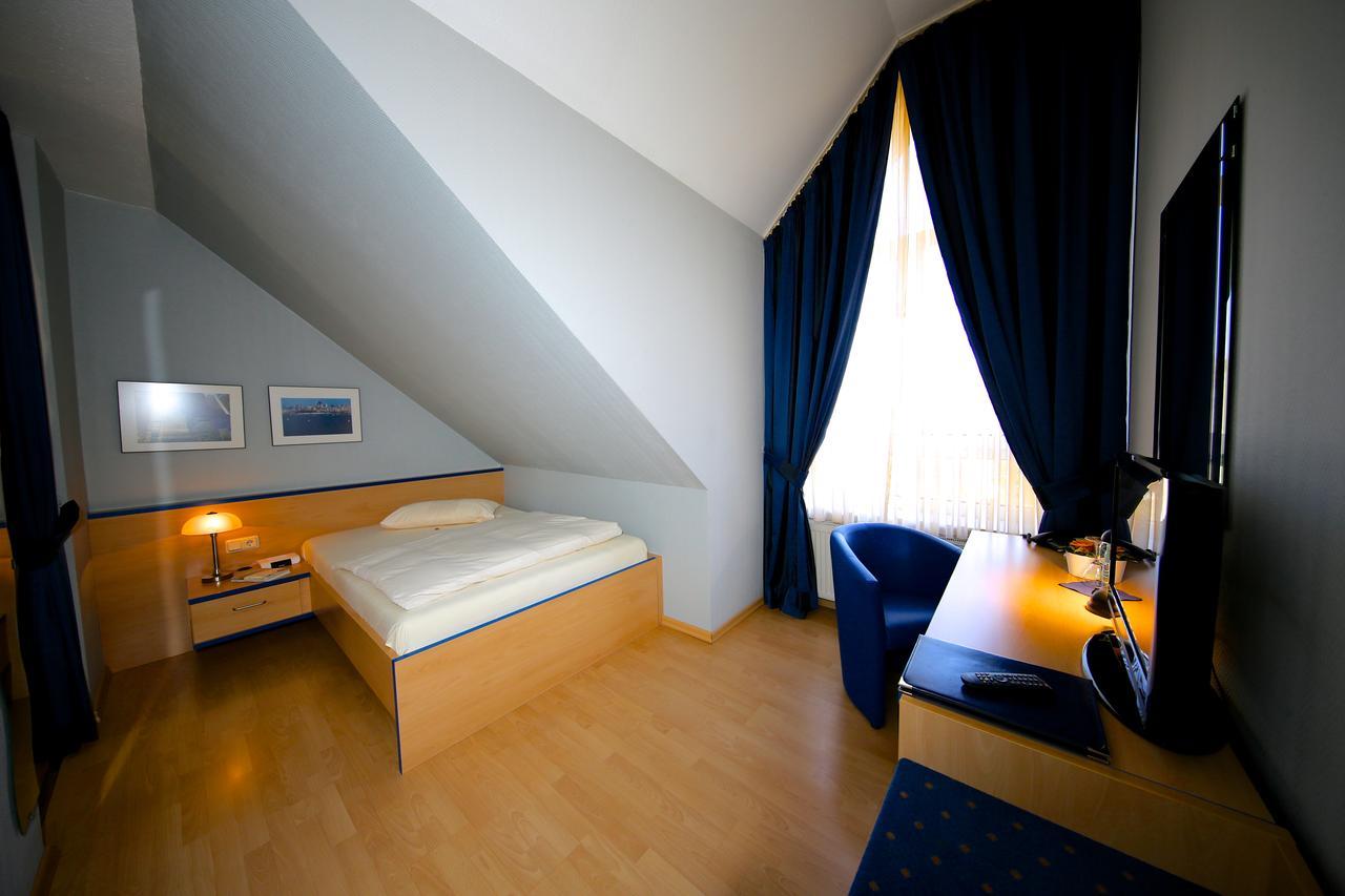 Chassalla Hotel